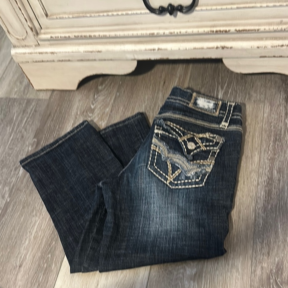 Hydraulic Blue Boot Cut Cropped Jeans with Vintage Fading - Like New!!